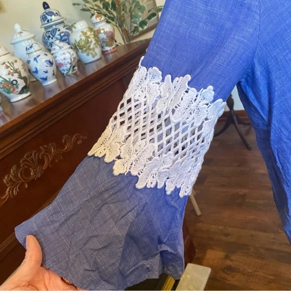 Lilly Pulitzer Blue Chambray Bell Sleeve Top with Lace Trim – Size L - Picture 3 of 7